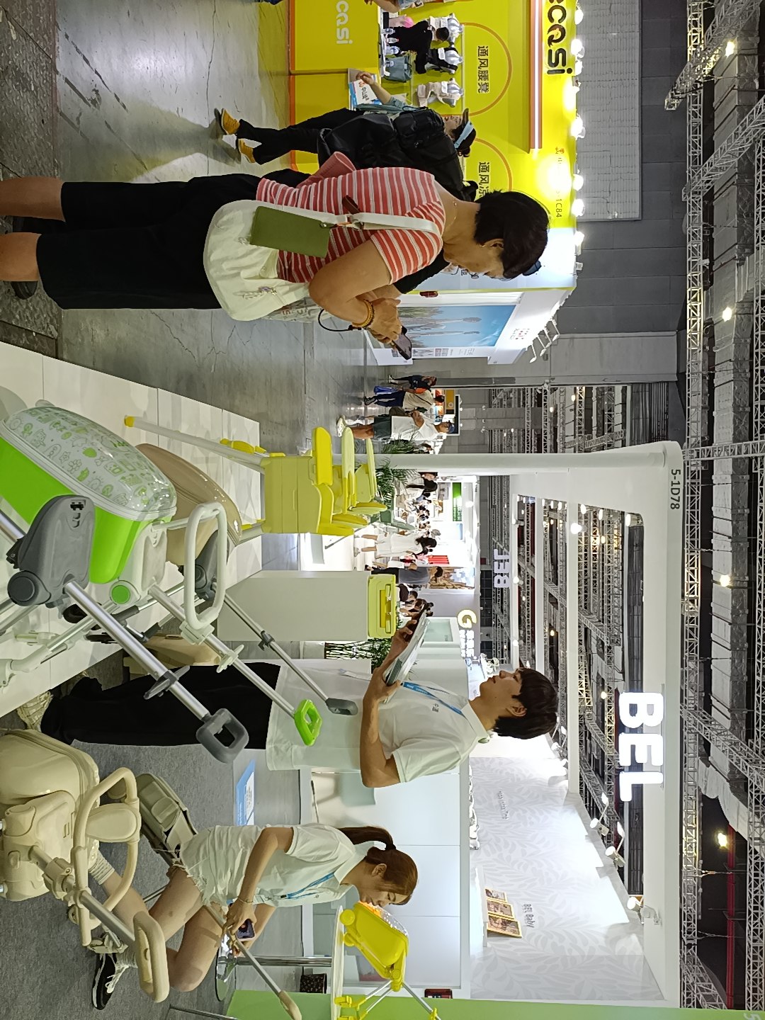 Introducing Our Product Range to Shanghai Exhibition Visitors