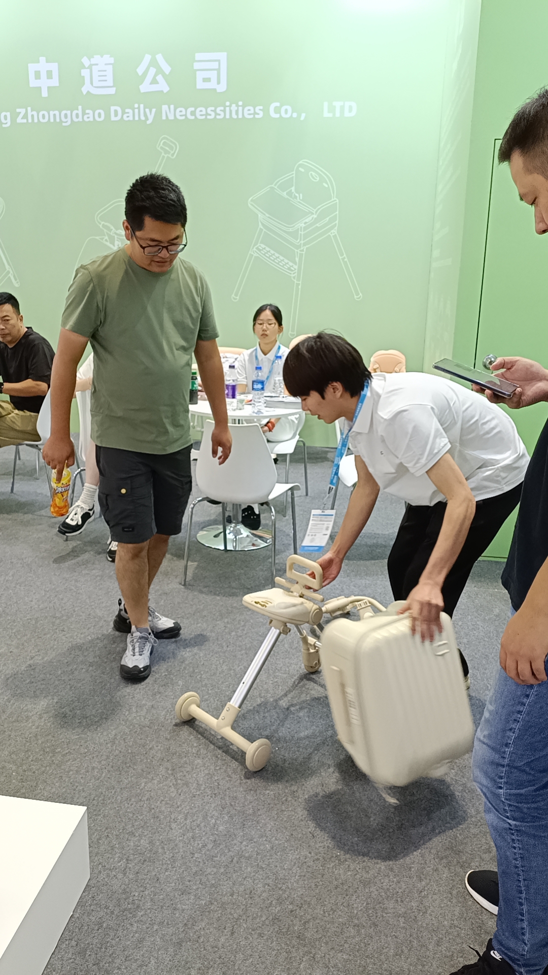 Live Demonstration of Our Folding Travel Product